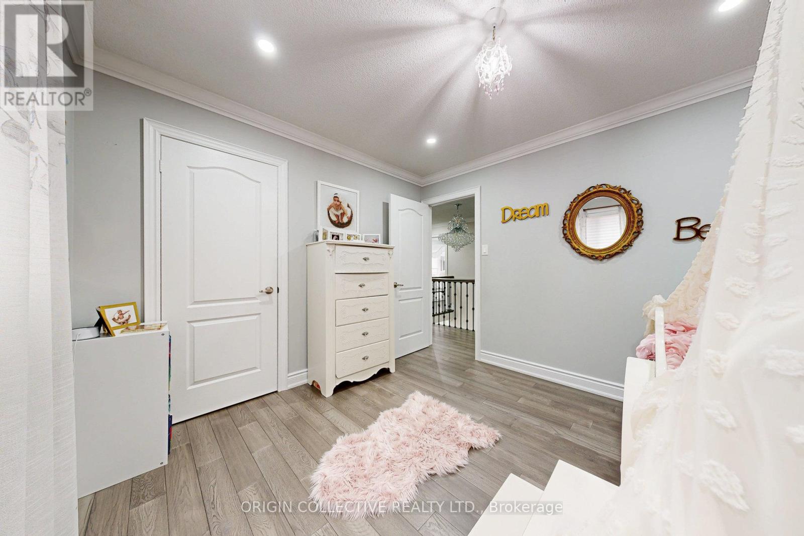 5122 Timber Mill Court, Mississauga, Ontario  L5V 2B8 - Photo 29 - W12813242