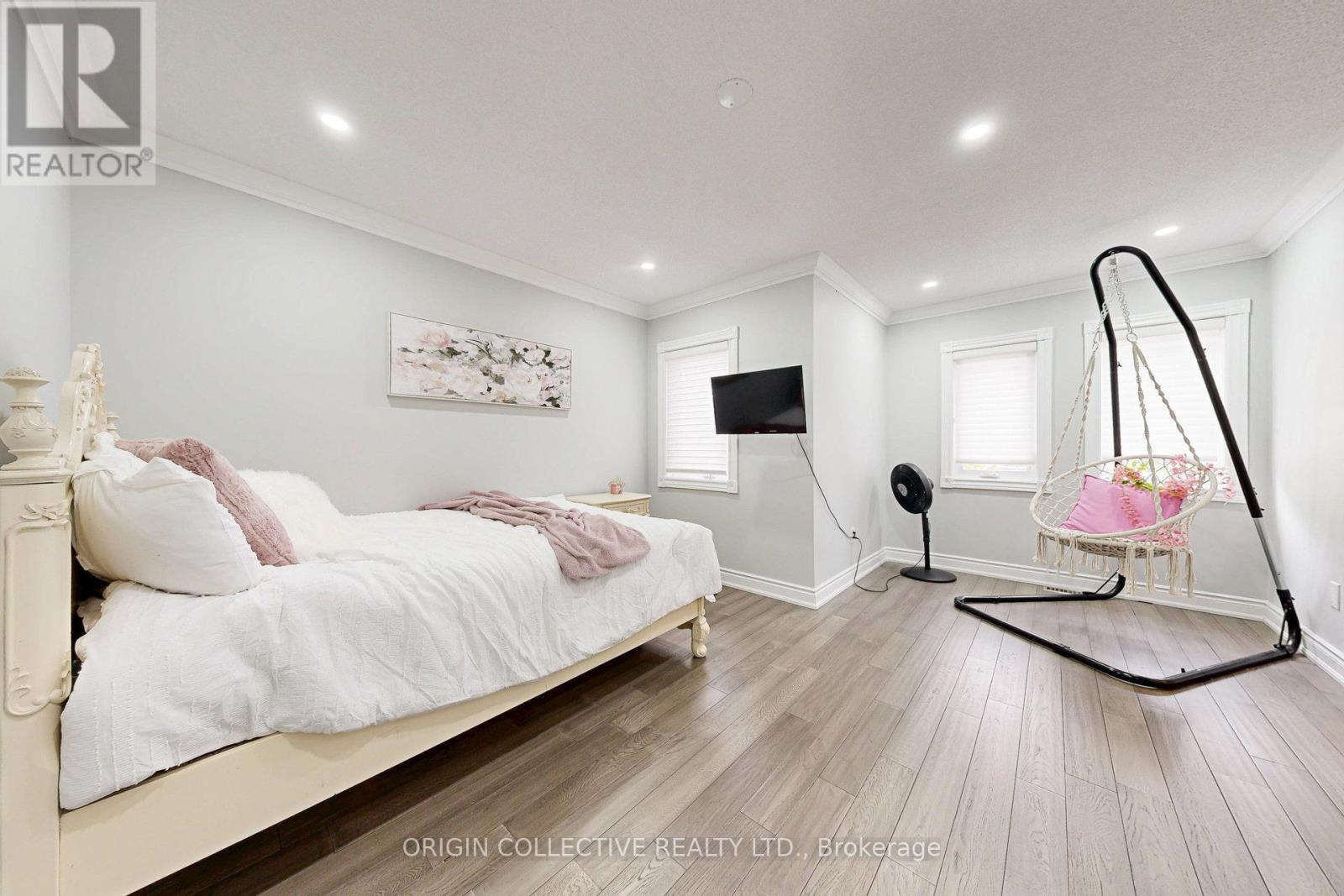 5122 Timber Mill Court, Mississauga, Ontario  L5V 2B8 - Photo 30 - W12813242