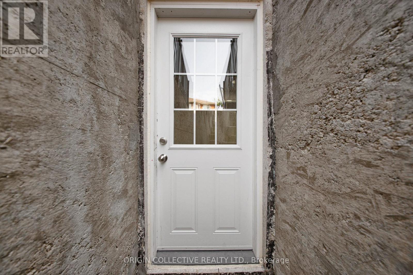 5122 Timber Mill Court, Mississauga, Ontario  L5V 2B8 - Photo 38 - W12813242