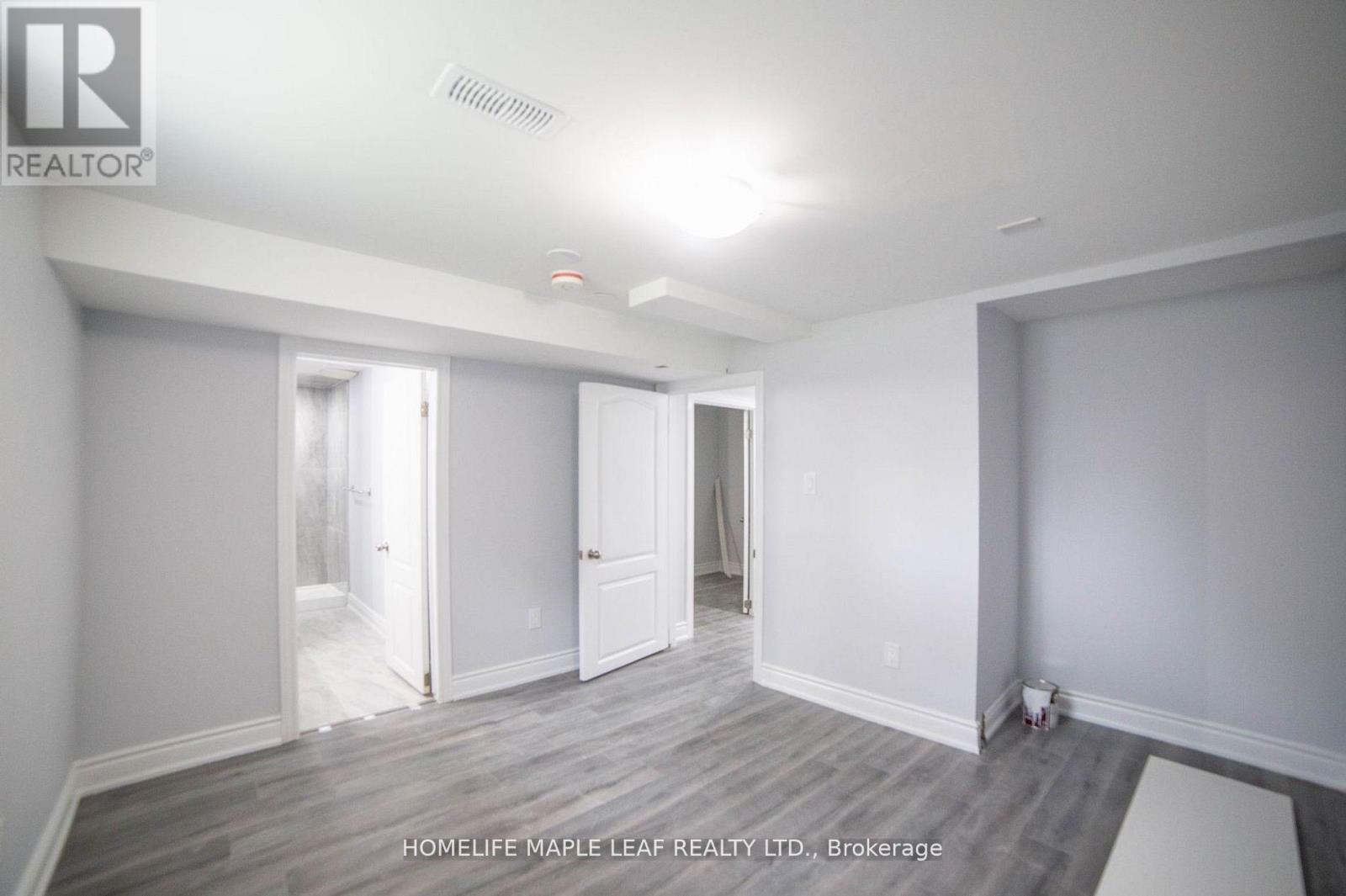 Lower - 46 Epsom Downs Drive, Brampton, Ontario  L6T 1Y8 - Photo 5 - W12813246