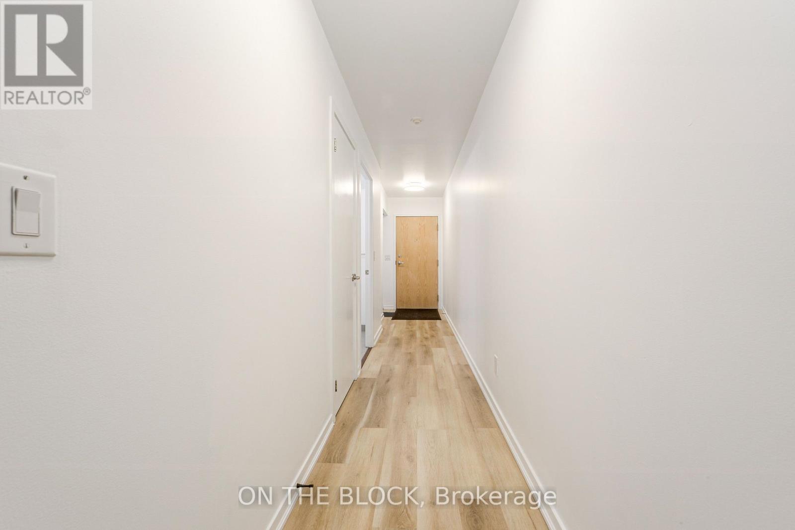 302 - 38 Joe Shuster Way, Toronto (South Parkdale), Ontario  M6K 0A5 - Photo 6 - W12813290