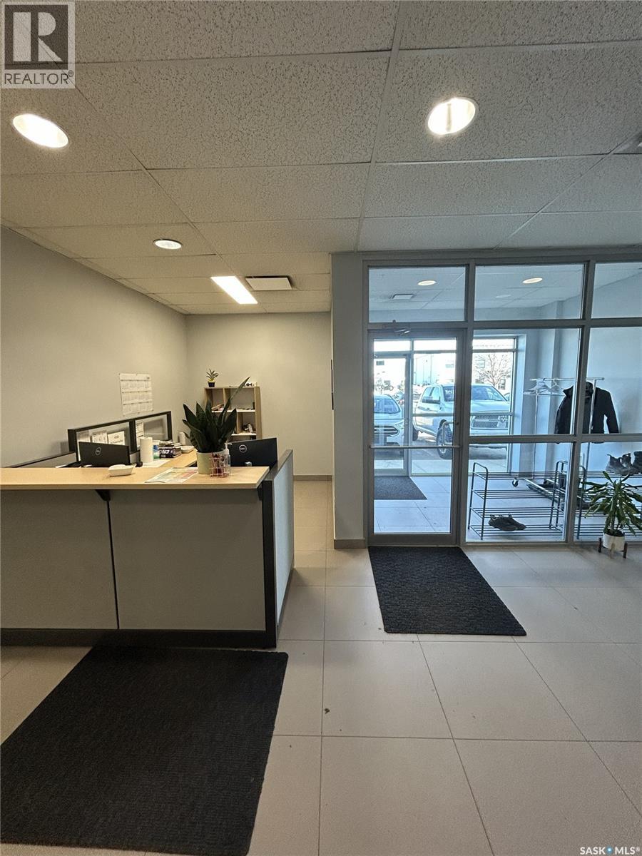 4015 Brodsky Avenue, Saskatoon, Saskatchewan  S7P 0C9 - Photo 11 - SK023936