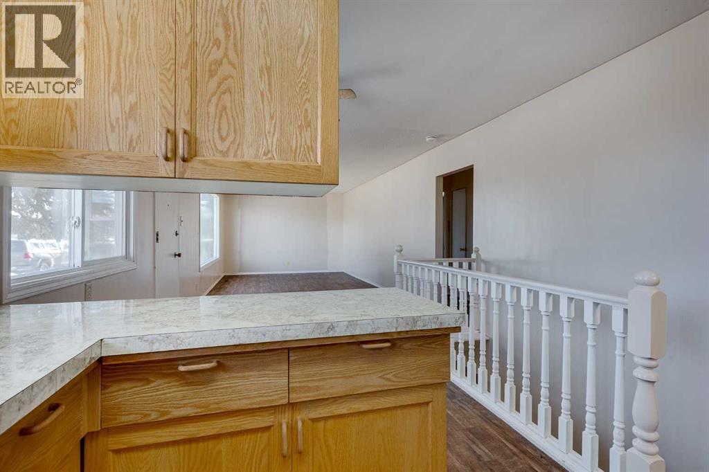 36 Fern Road, Red Deer, Alberta  T4N 4Z4 - Photo 8 - A2286417