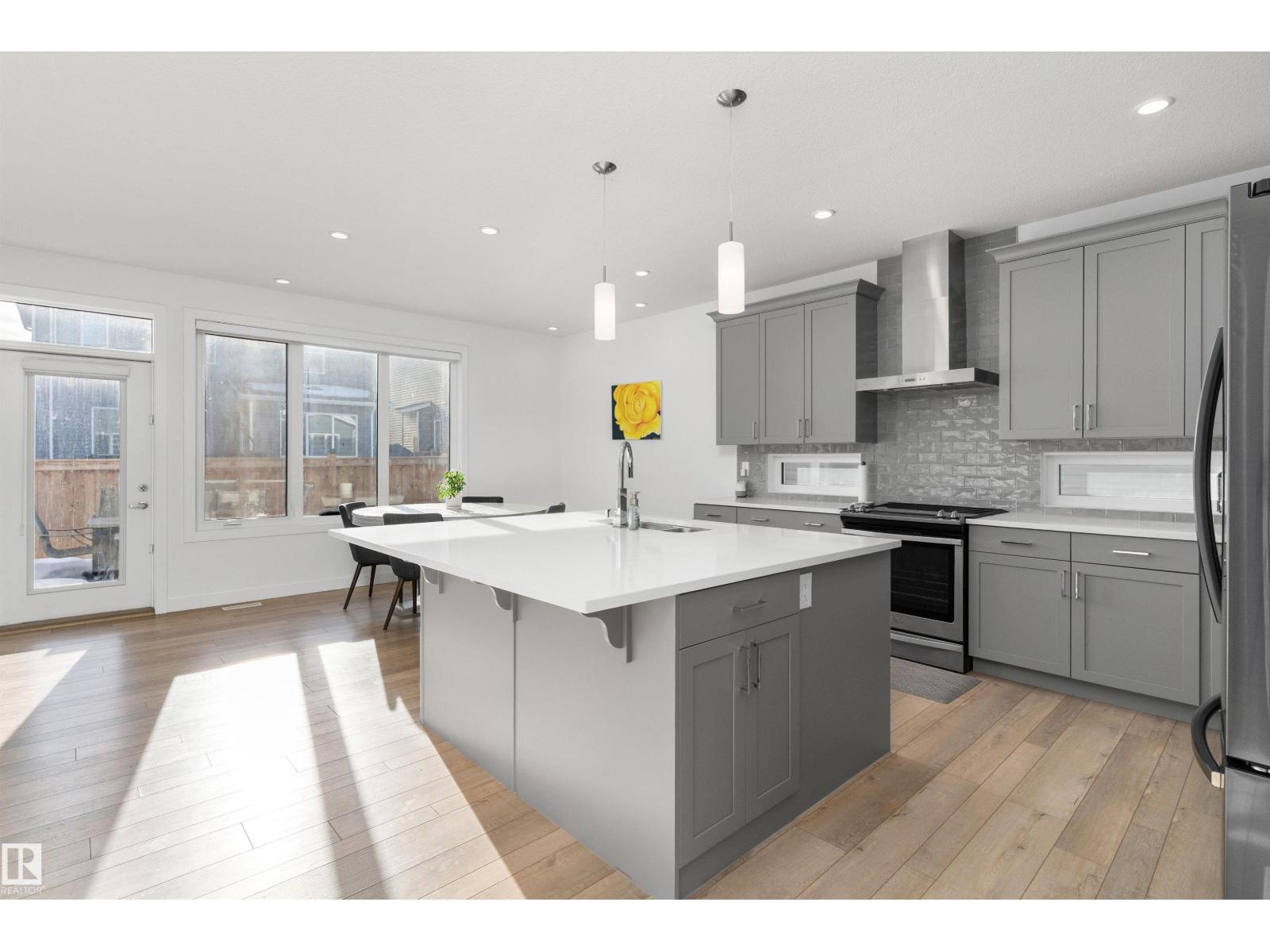 20007 16 Av Nw, Edmonton, Alberta  T6M 0Y3 - Photo 9 - E4472371