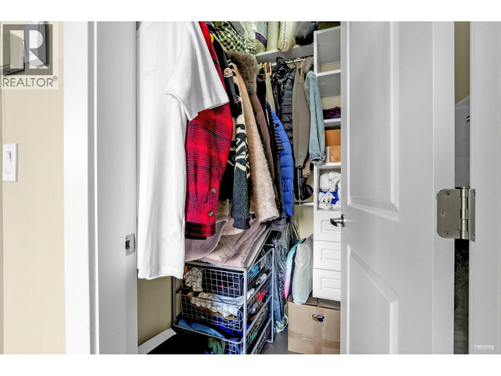 6050 Hardwick Street, Burnaby, British Columbia  V5G 1R6 - Photo 16 - R3092549