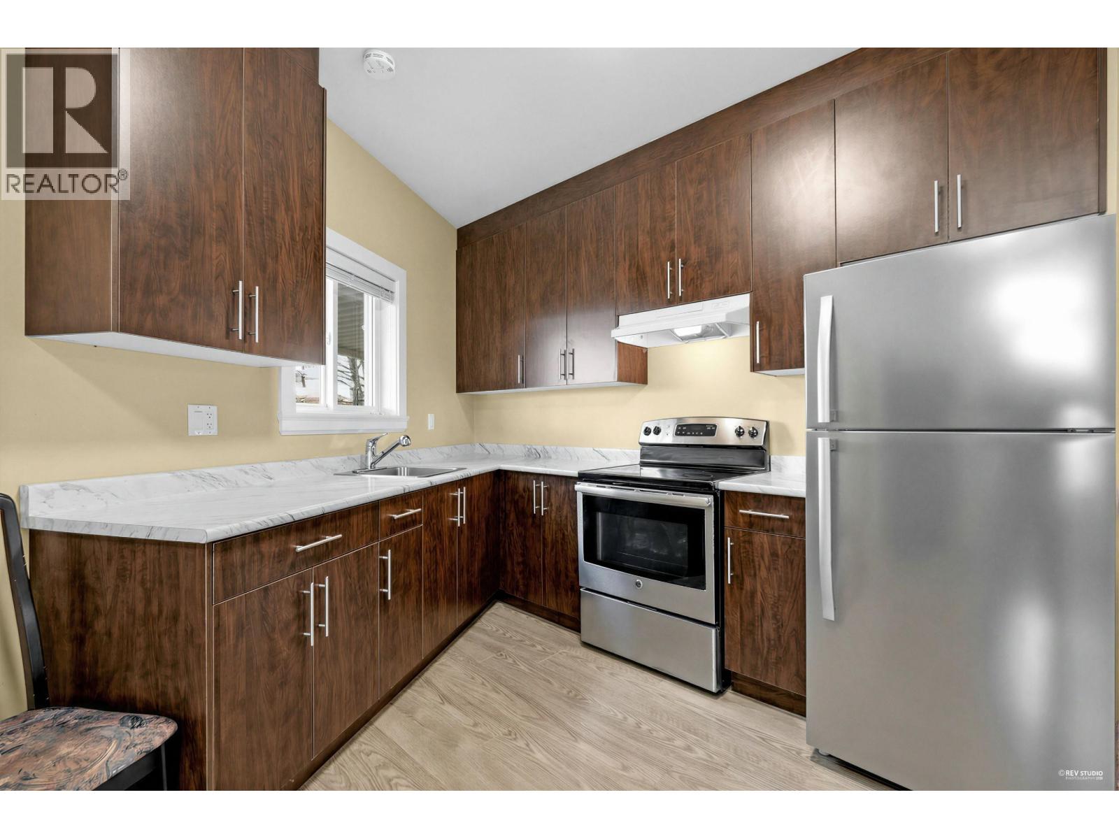 6050 Hardwick Street, Burnaby, British Columbia  V5G 1R6 - Photo 28 - R3092549