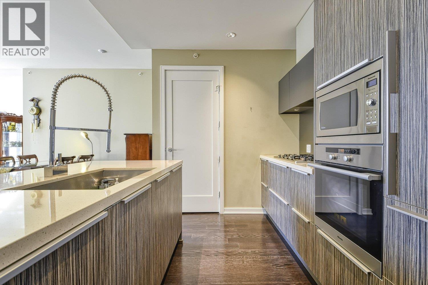 310 1616 Columbia Street, Vancouver, British Columbia  V5Y 0B7 - Photo 3 - R3092627