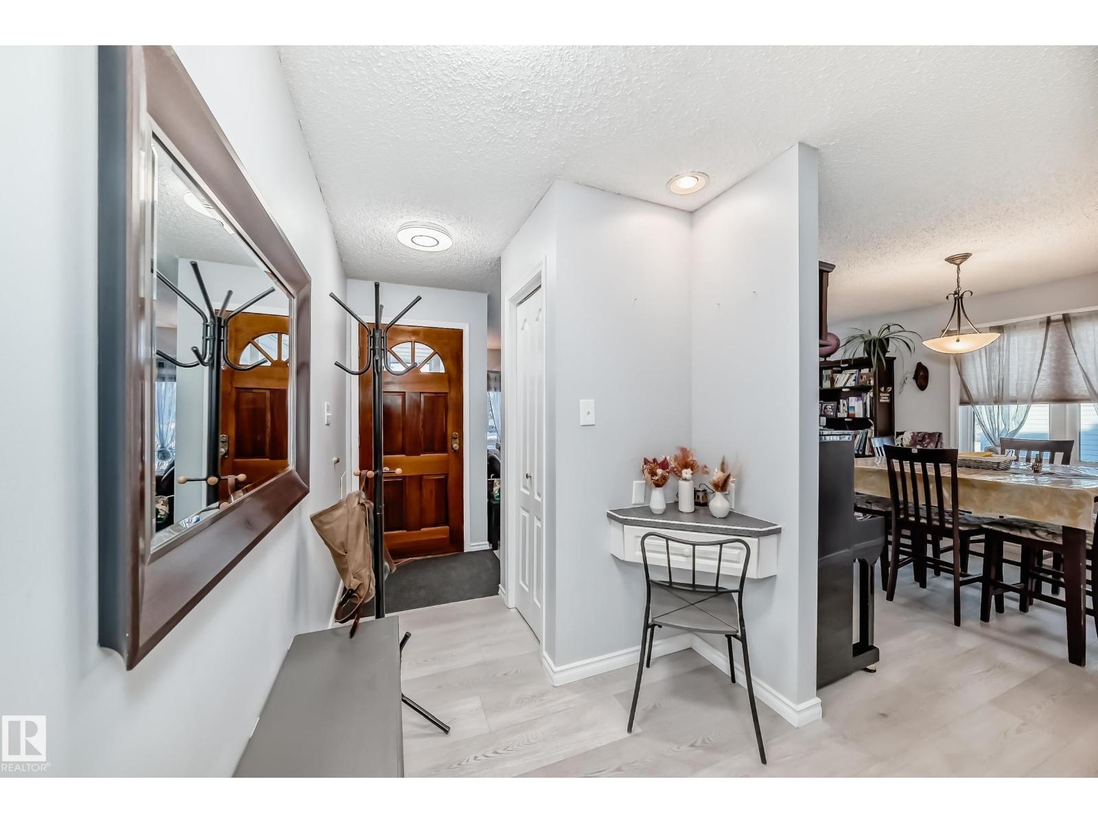 3435 65 St Nw, Edmonton, Alberta  T6H 2K2 - Photo 12 - E4473374