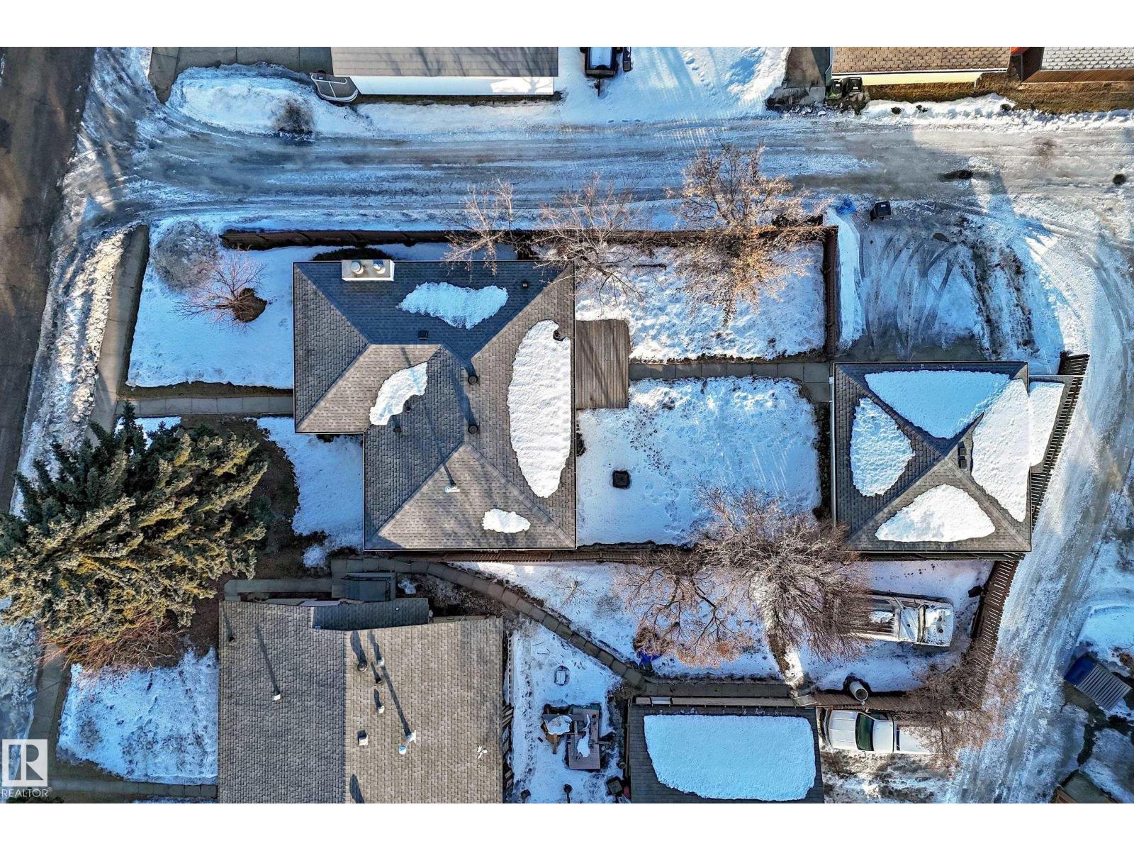 3435 65 St Nw, Edmonton, Alberta  T6H 2K2 - Photo 9 - E4473374