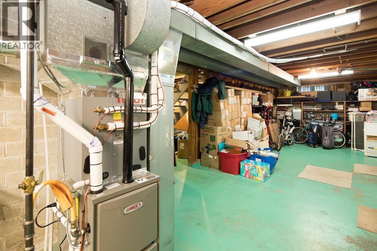 7985 Rosewood Street, Burnaby, British Columbia  V5E 2H4 - Photo 29 - R3092652