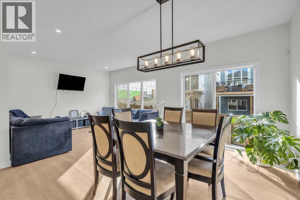 35 Versant View Sw, Calgary, Alberta  T2Y 0W9 - Photo 14 - A2284214