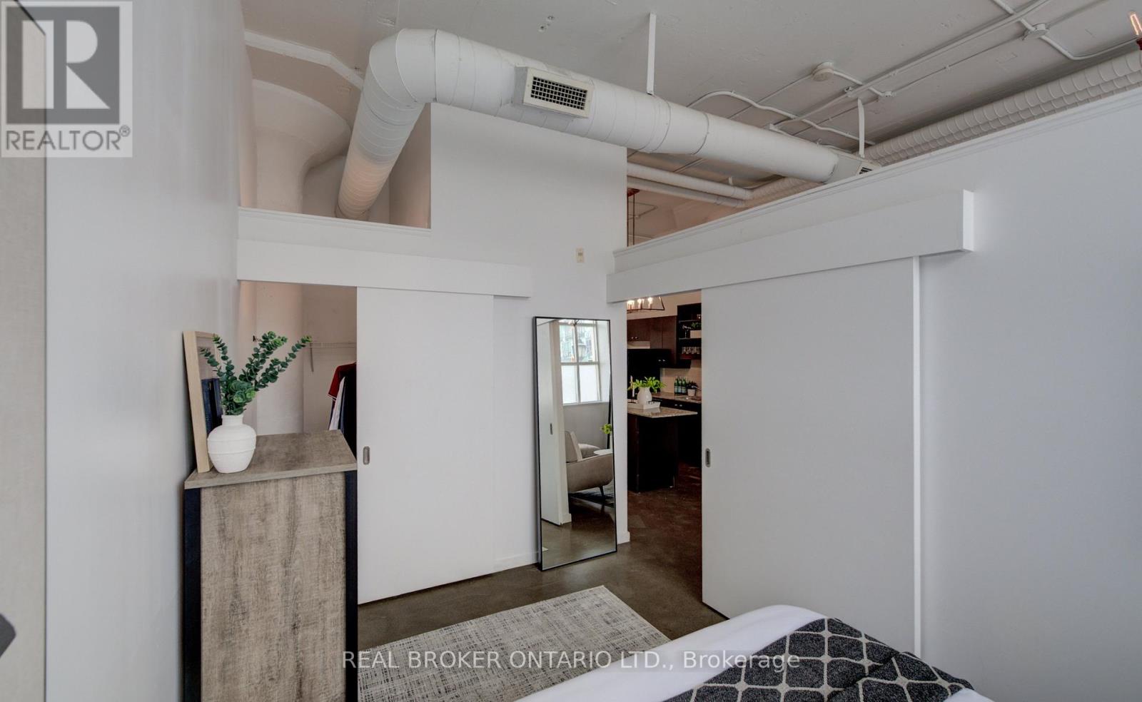 126 - 410 King Street W, Kitchener, Ontario  N2G 1C3 - Photo 12 - X12813316