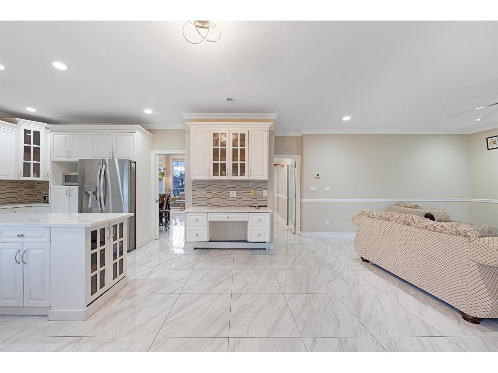 14621 81a Avenue, Surrey, British Columbia  V3S 9Y4 - Photo 10 - R3092439