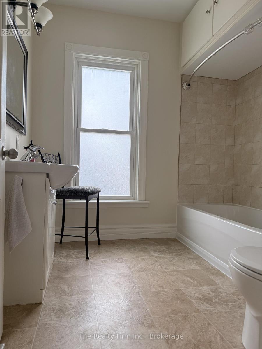 Upper Level - 279 Admiral Street, Woodstock, Ontario  N4S 5A3 - Photo 18 - X12813322