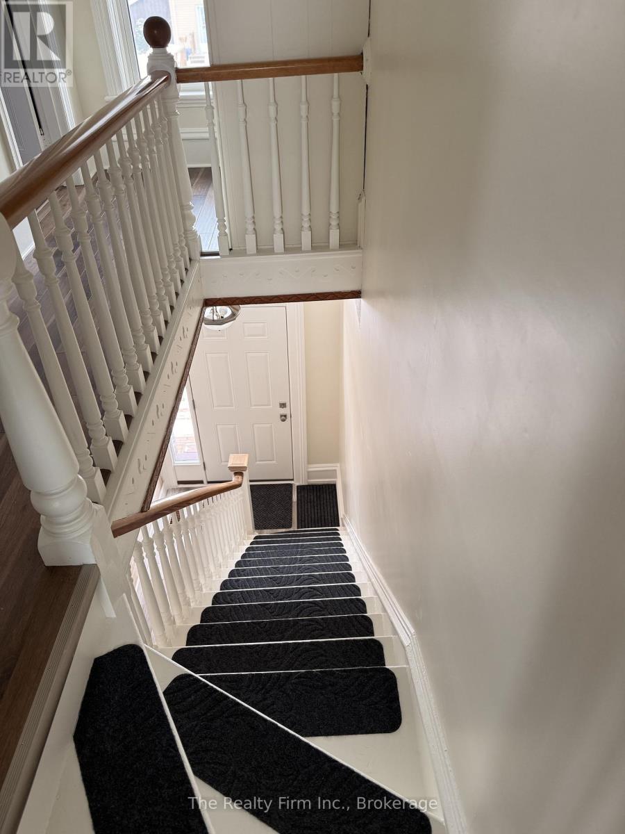 Upper Level - 279 Admiral Street, Woodstock, Ontario  N4S 5A3 - Photo 6 - X12813322