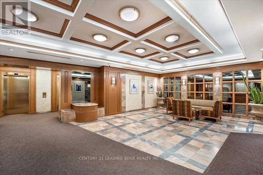 #1609 - 25 Grenville Street, Toronto, Ontario  M4Y 2X5 - Photo 3 - C12811650