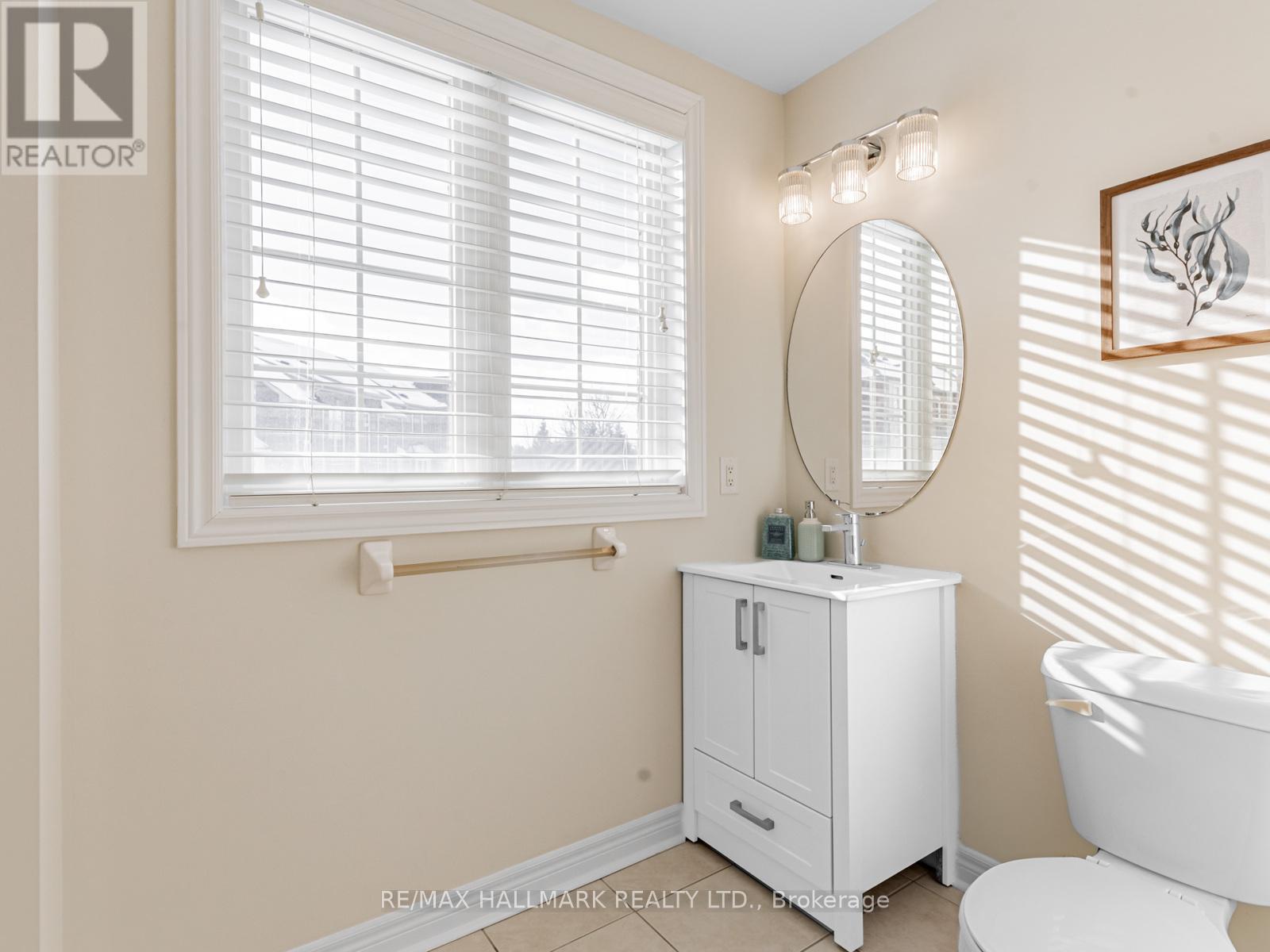 102 - 15 Old Colony Road, Richmond Hill, Ontario  L4E 4L5 - Photo 27 - N12776428