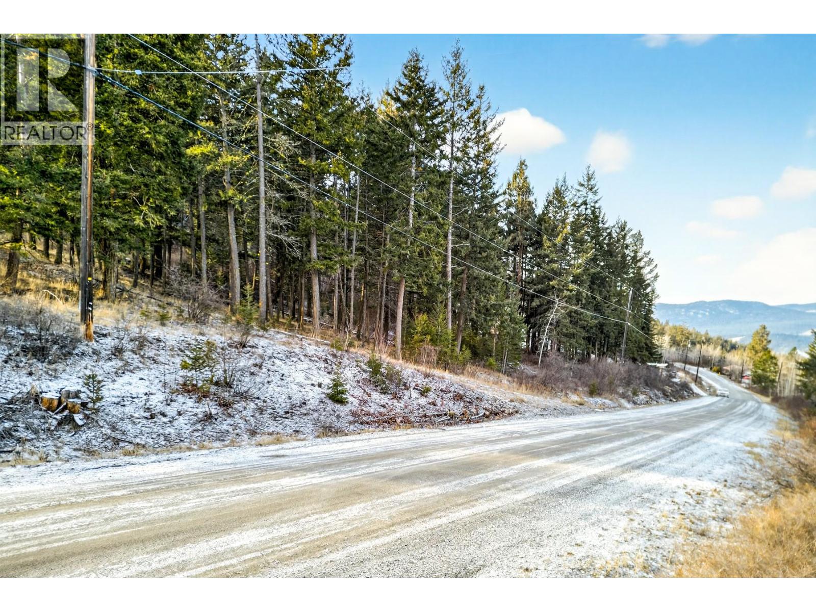 3596 Fox Farm Road, Merritt, British Columbia  V1K 1B8 - Photo 4 - 10376830