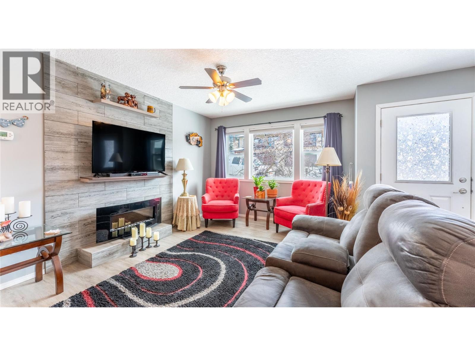 801 Hawkview Drive, Creston, British Columbia  V0B 1G3 - Photo 7 - 10376706