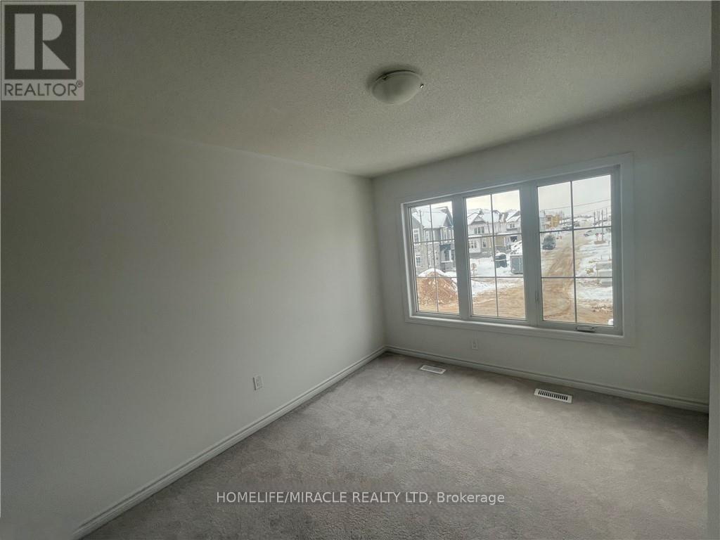 111 Molozzi Street, Erin, Ontario  N0B 1T0 - Photo 18 - X12766752