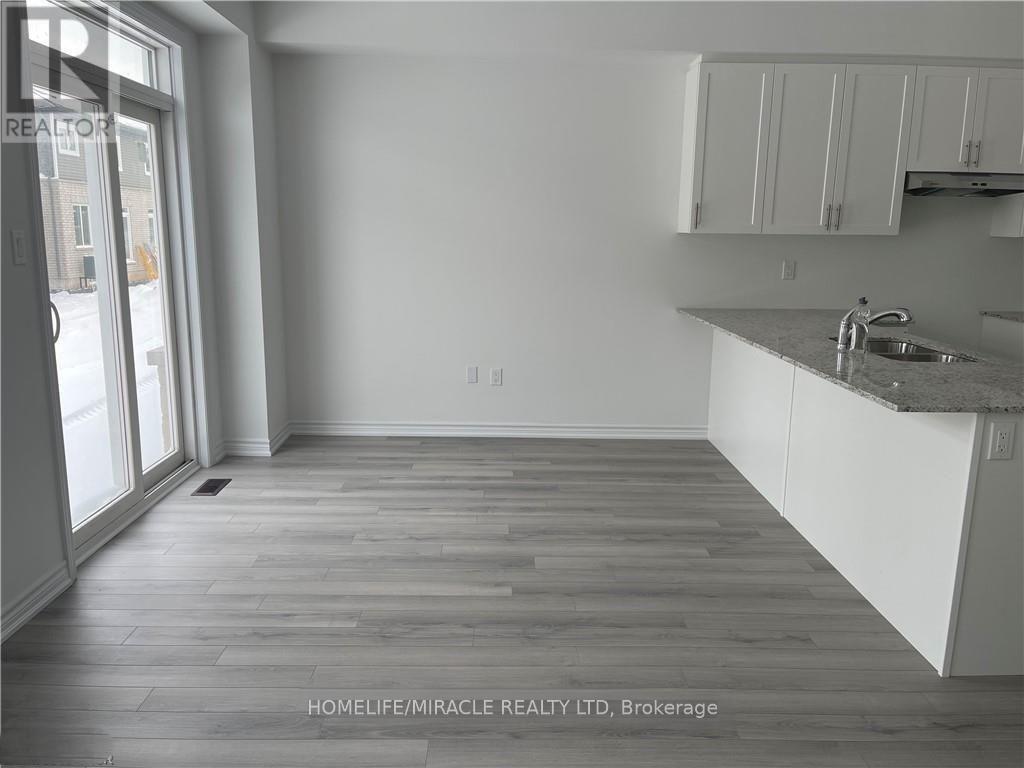 111 Molozzi Street, Erin, Ontario  N0B 1T0 - Photo 9 - X12766752