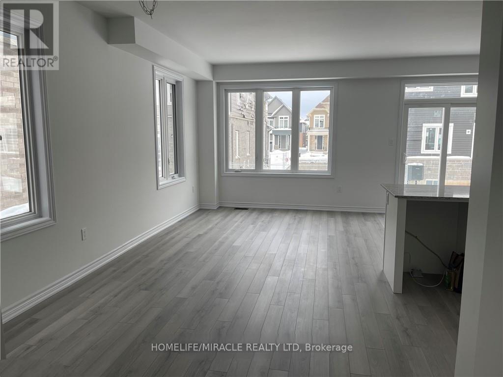 111 Molozzi Street, Erin, Ontario  N0B 1T0 - Photo 4 - X12766752