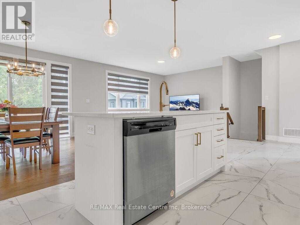 9 - 297 Whiting Street, Ingersoll, Ontario N5C 0E6 - Photo 17 - X12813380