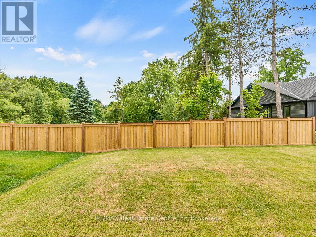 9 - 297 Whiting Street, Ingersoll, Ontario N5C 0E6 - Photo 7 - X12813380