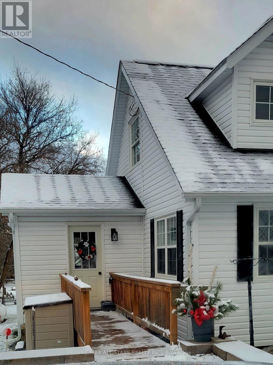 10268 Ravenshoe Road, Georgina, Ontario  L0C 1L0 - Photo 5 - N12813408