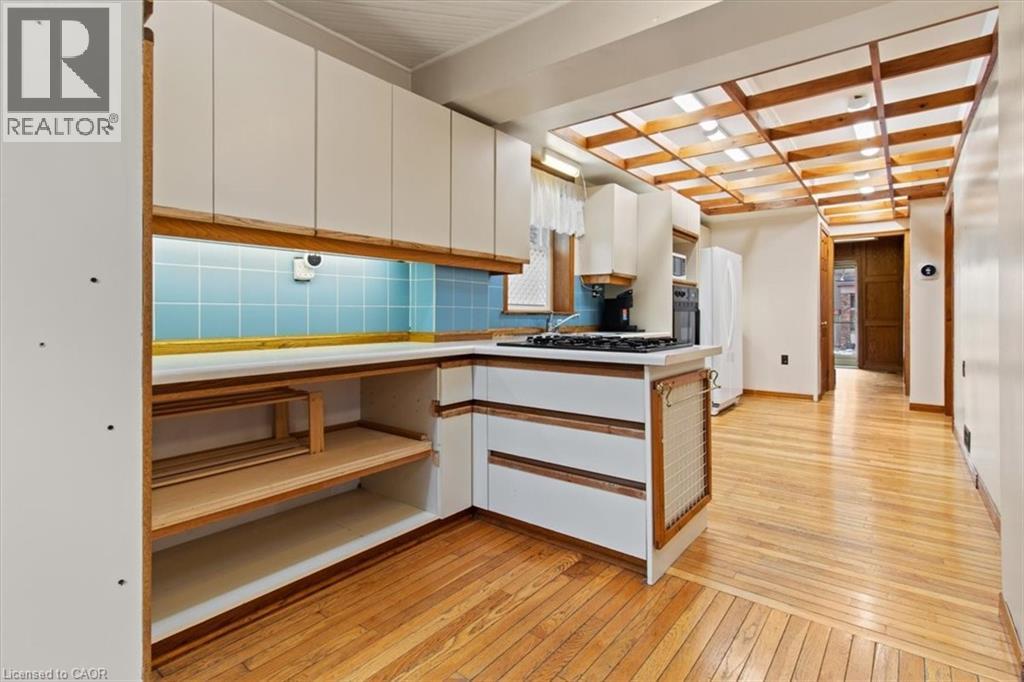 28 Glendale Avenue S, Hamilton, Ontario  L8M 3E8 - Photo 11 - 40806505