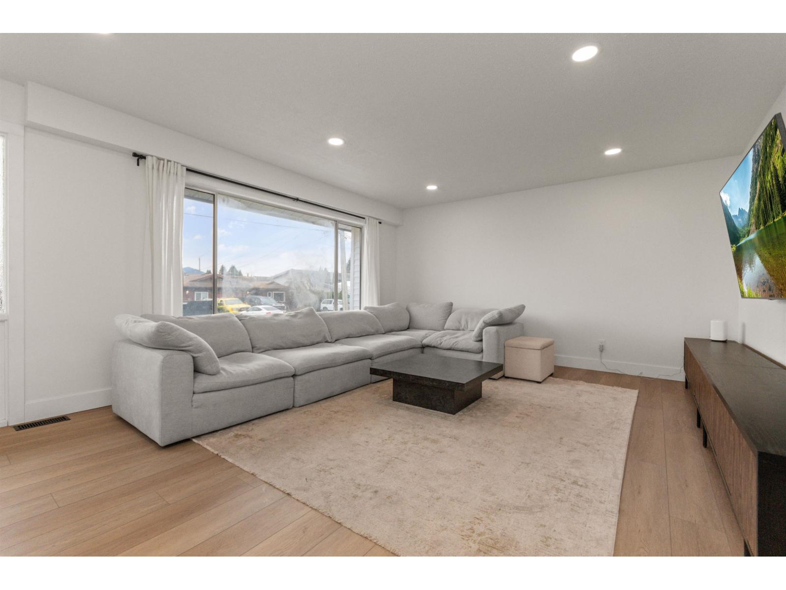 45601 Fernway Avenue, Chilliwack Proper West, Chilliwack, British Columbia  V2P 3B2 - Photo 5 - R3091905