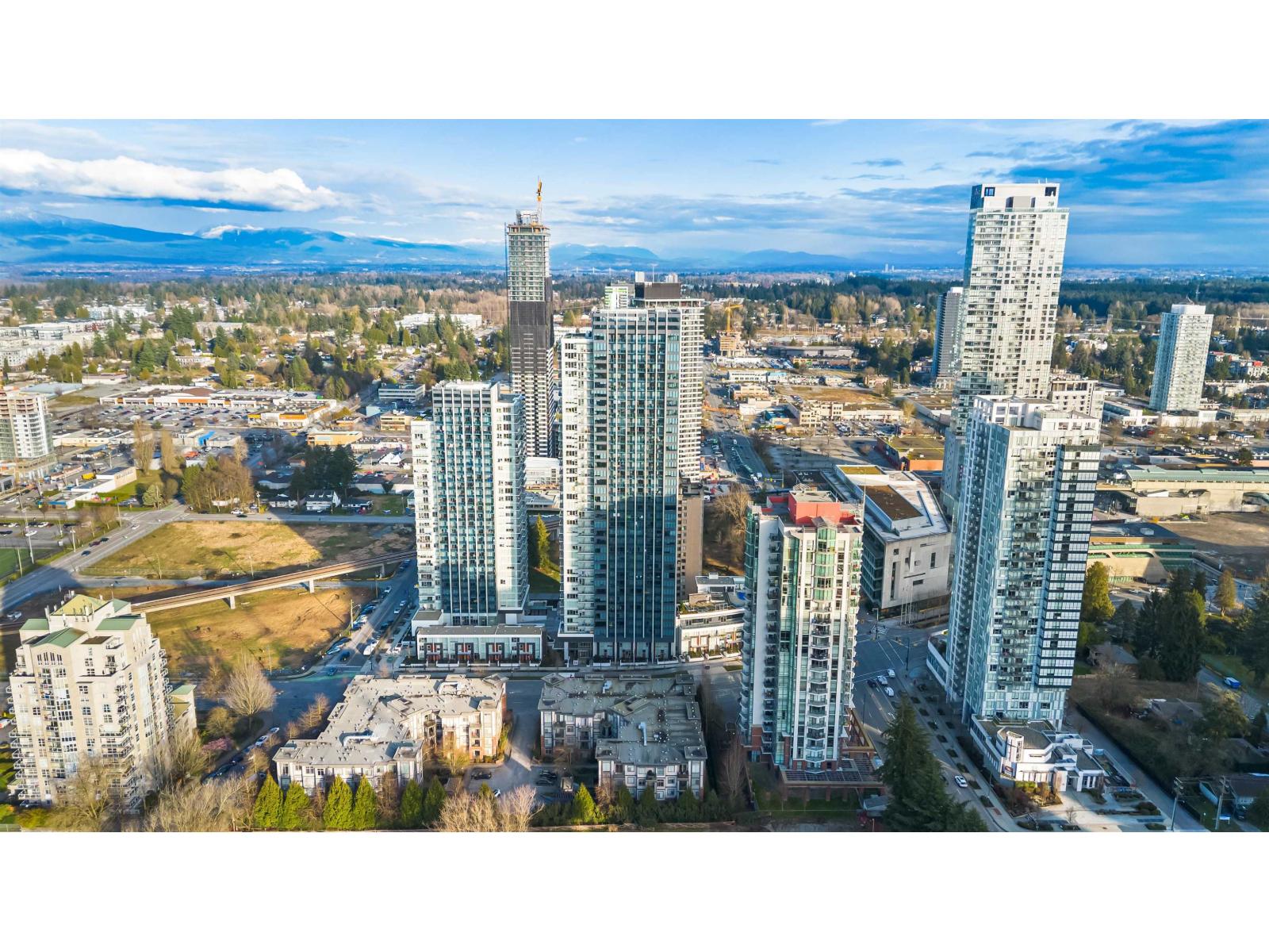 2007 10448 UNIVERSITY DRIVE, Surrey, British Columbia