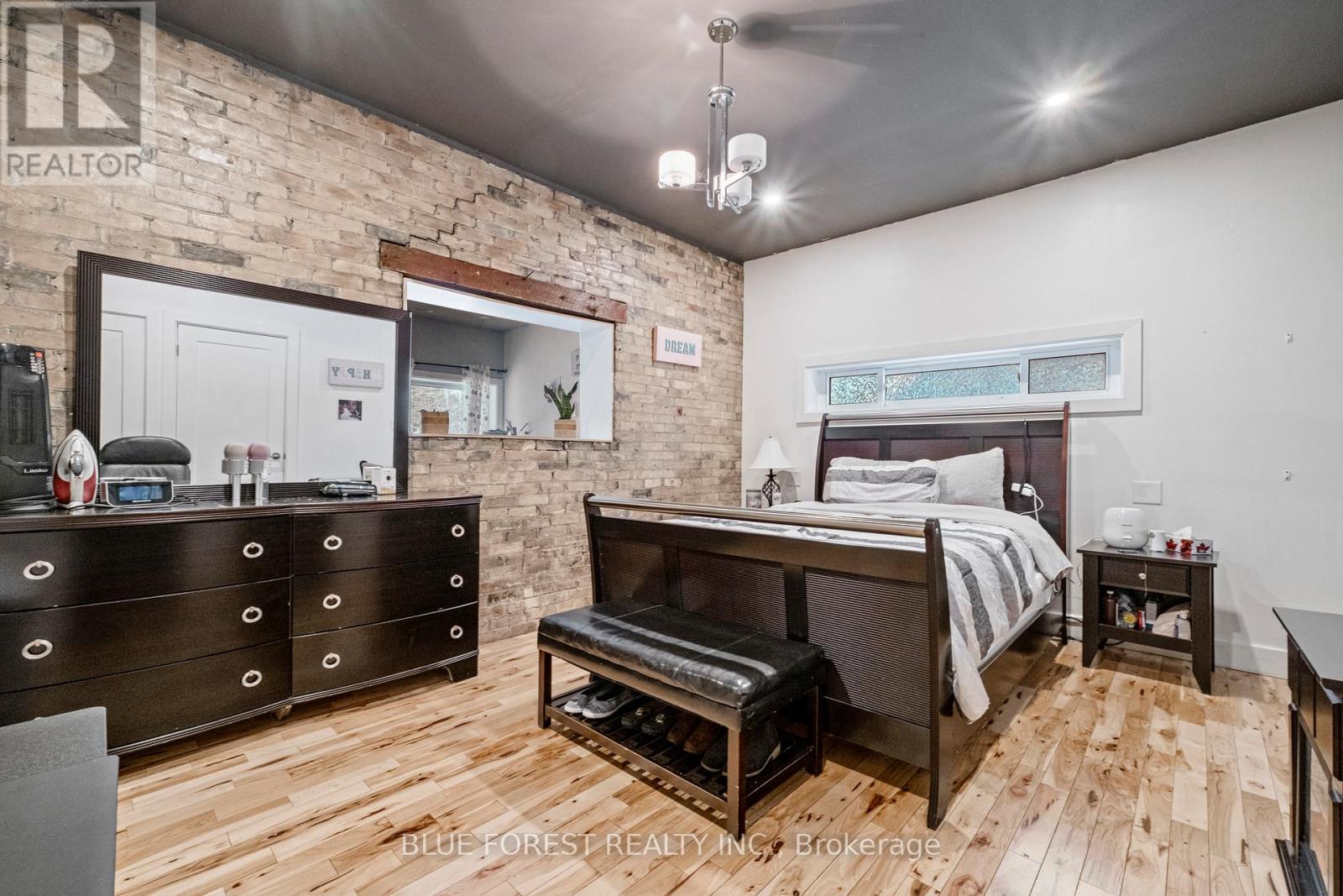 1026 Waterloo Street, London East, Ontario  N6A 3X6 - Photo 19 - X12813394