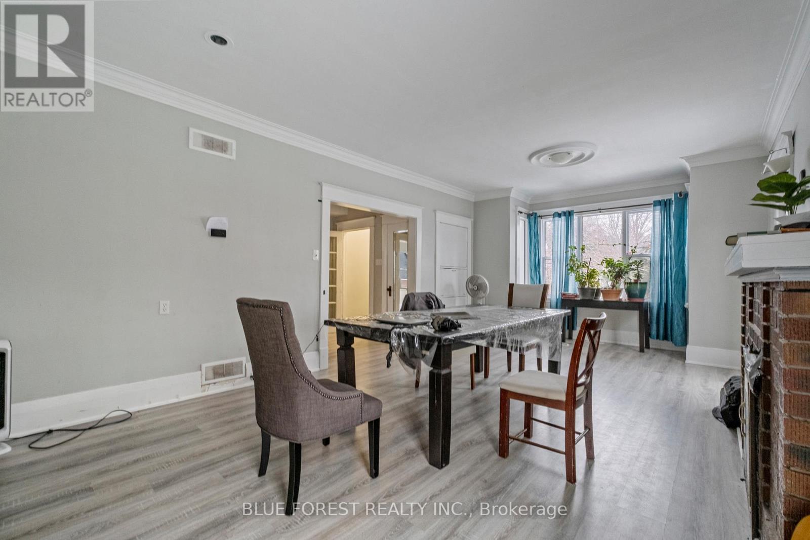 1026 Waterloo Street, London East, Ontario  N6A 3X6 - Photo 4 - X12813394