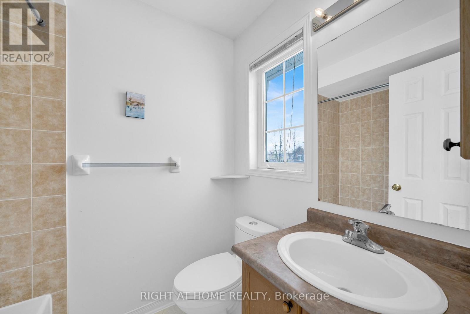 175 Kincardine Drive, Ottawa, Ontario  K2V 1A9 - Photo 18 - X12813364