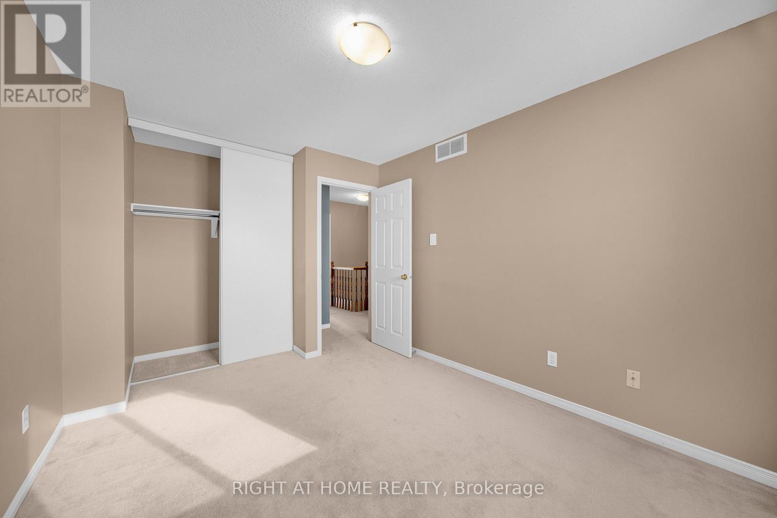 175 Kincardine Drive, Ottawa, Ontario  K2V 1A9 - Photo 20 - X12813364