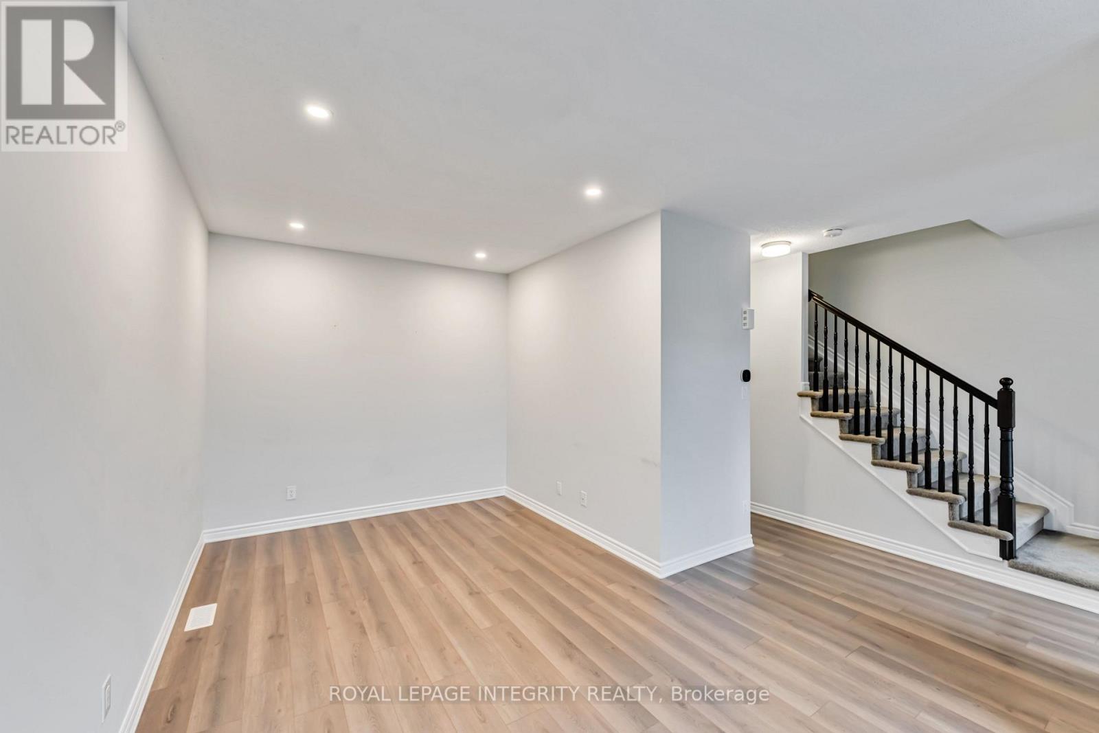 580 Catleaf Row, Ottawa, Ontario  K4A 5J4 - Photo 11 - X12813372