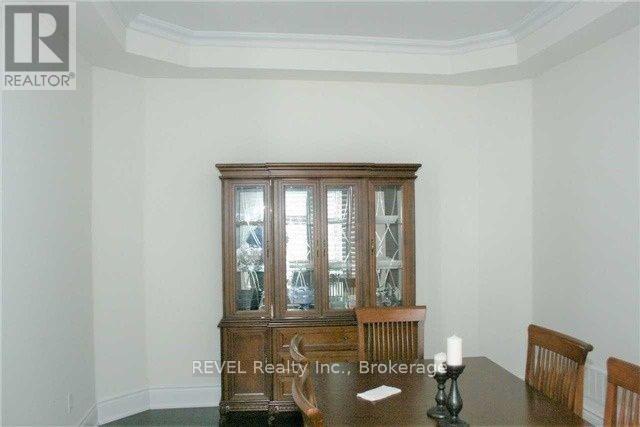 1 Tilsonburg Avenue, Brampton (Bram West), Ontario  L6Y 2Y7 - Photo 3 - W12813502