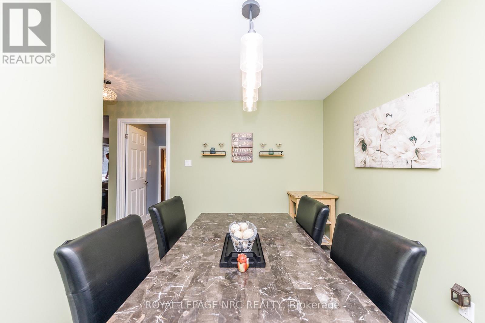 40 Shakespeare Avenue, St. Catharines, Ontario  L2R 6M6 - Photo 27 - X12813496