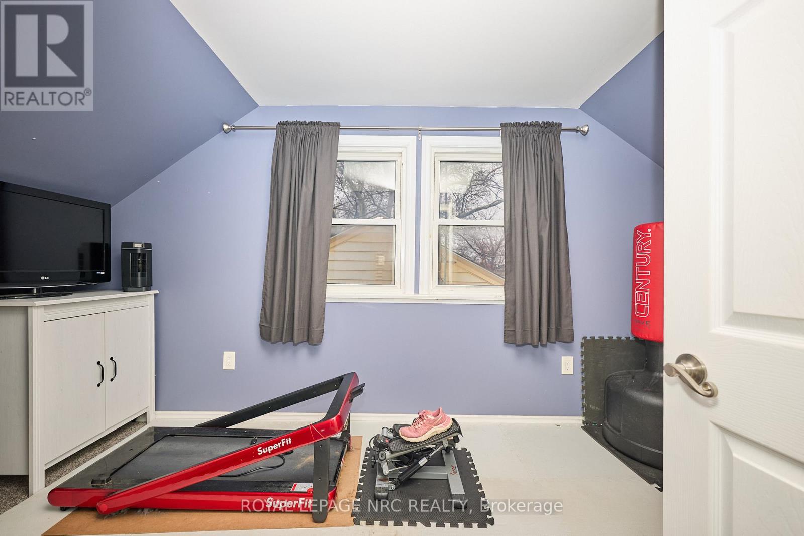 40 Shakespeare Avenue, St. Catharines, Ontario  L2R 6M6 - Photo 31 - X12813496