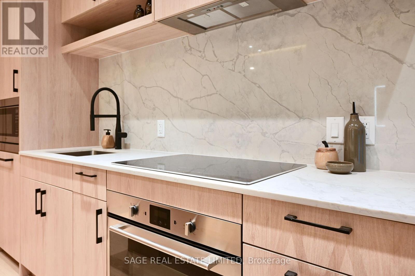 101 - 109 Erskine Avenue, Toronto, Ontario  M4P 1Y5 - Photo 15 - C12813410