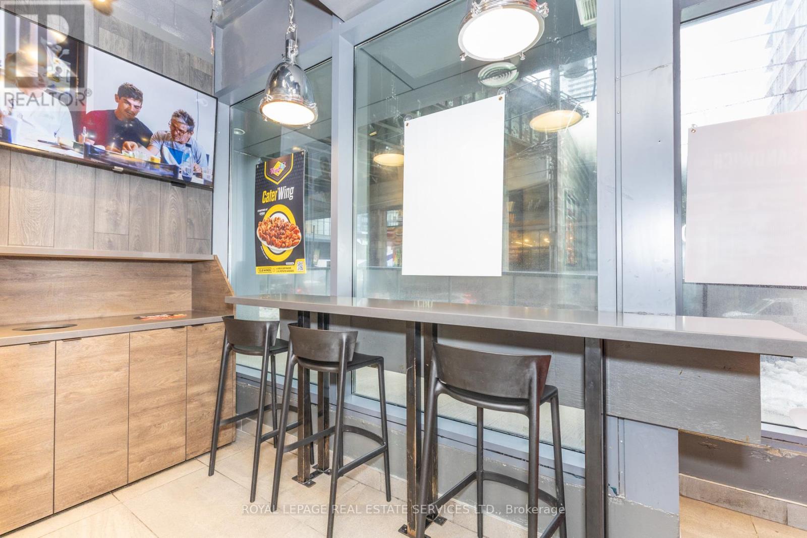 22b - 22 Bathurst Street, Toronto, Ontario  M5V 0G8 - Photo 11 - C12813464