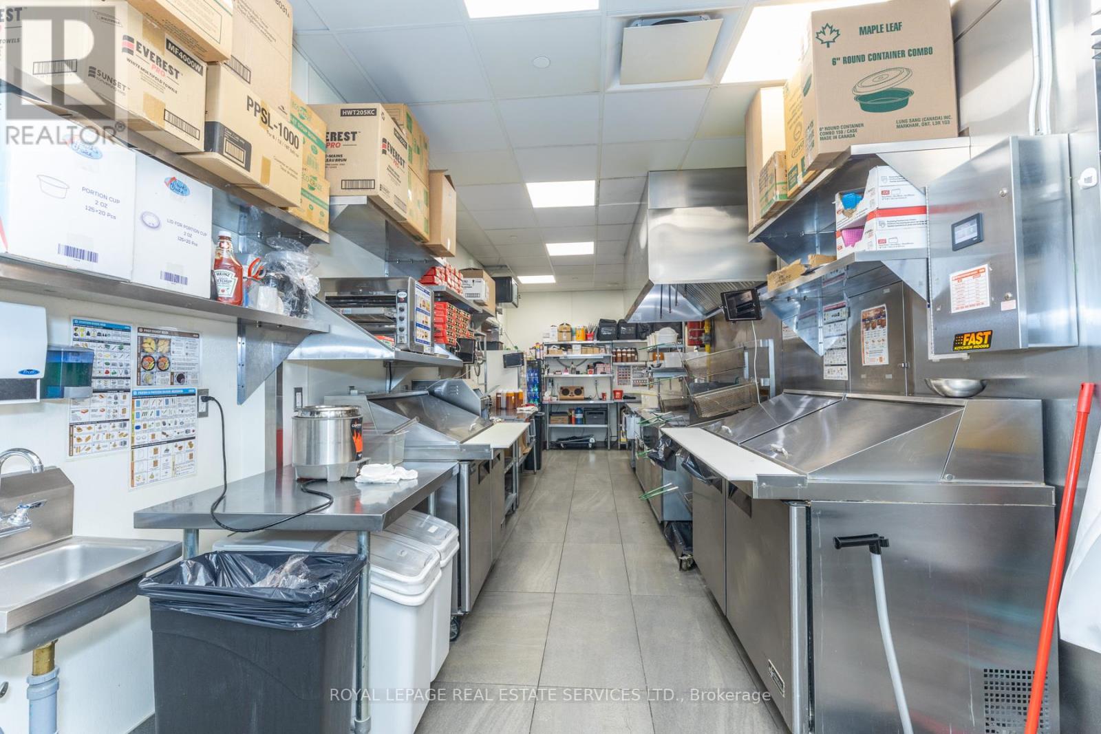 22b - 22 Bathurst Street, Toronto, Ontario  M5V 0G8 - Photo 27 - C12813464