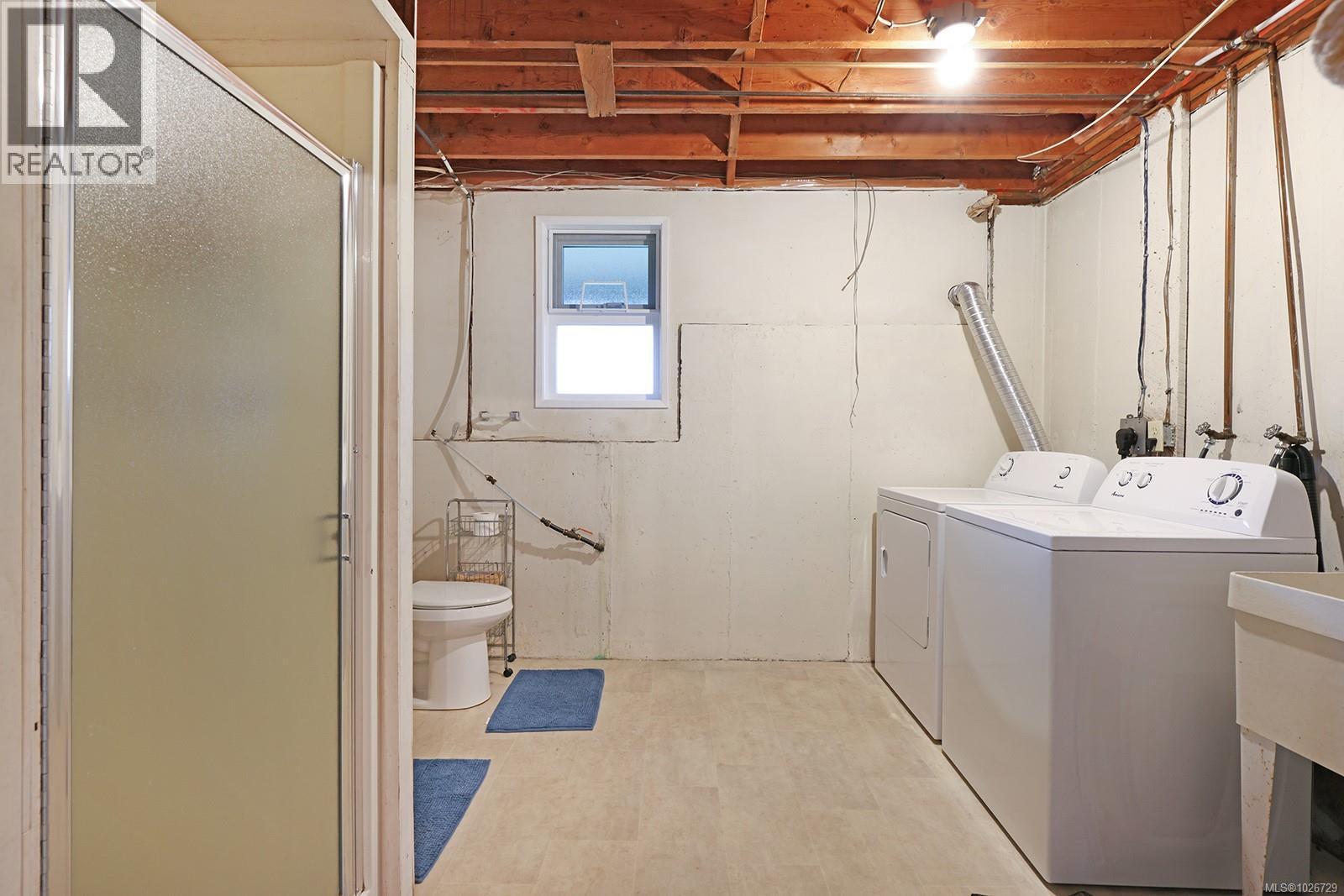 5497 Tappin St, Union Bay, British Columbia V0R 3B0 - Photo 34 - 1026729