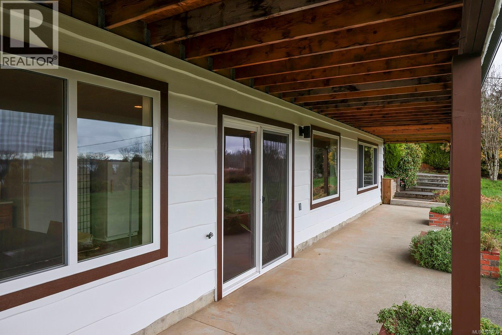 5497 Tappin St, Union Bay, British Columbia V0R 3B0 - Photo 39 - 1026729