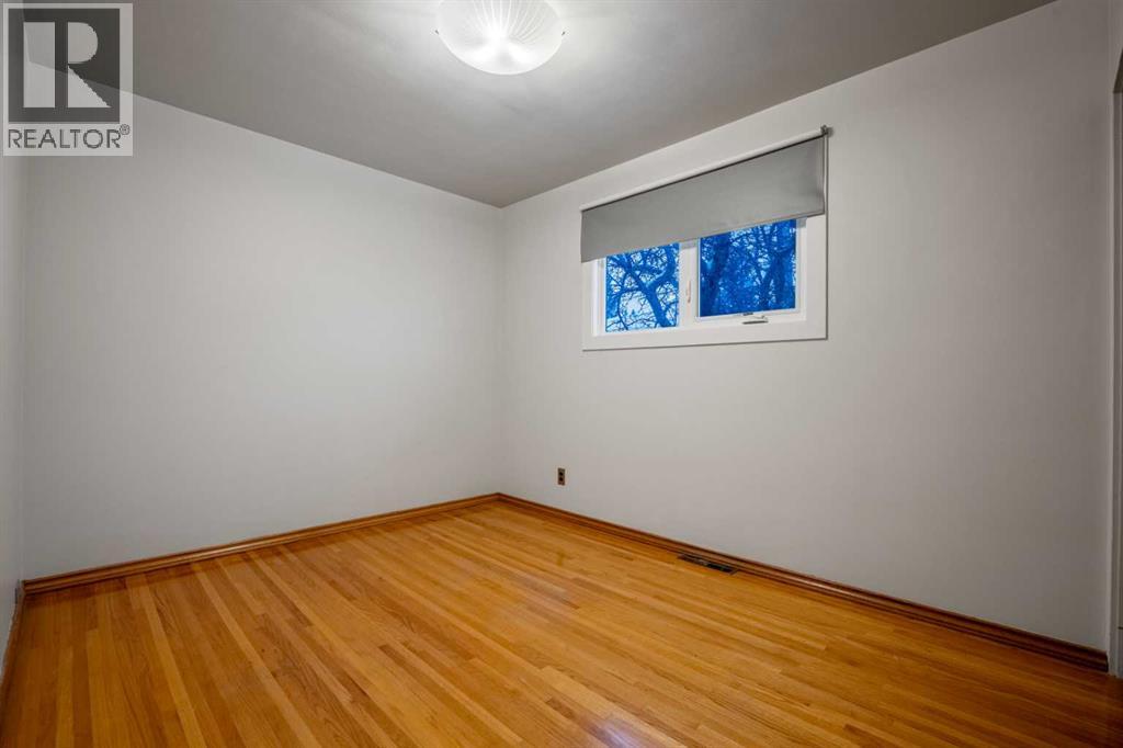 111 Cambrian Drive Nw, Calgary, Alberta  T2K 1P5 - Photo 17 - A2285155