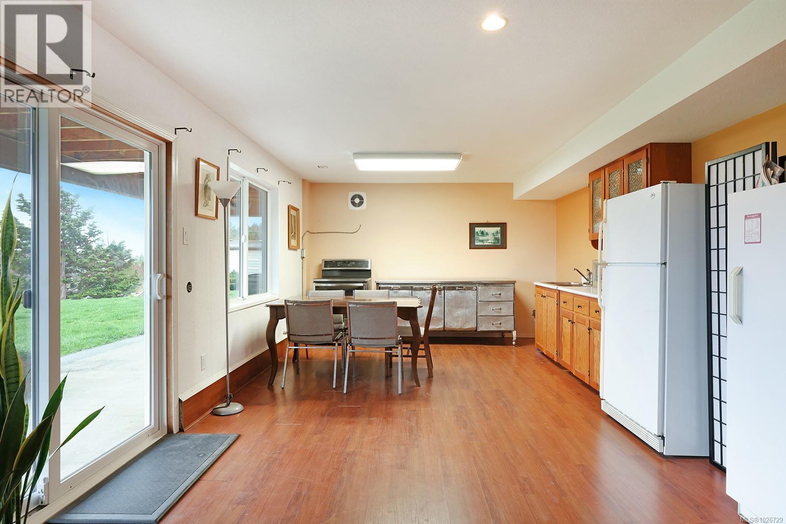 5497 Tappin St, Union Bay, British Columbia V0R 3B0 - Photo 29 - 1026729