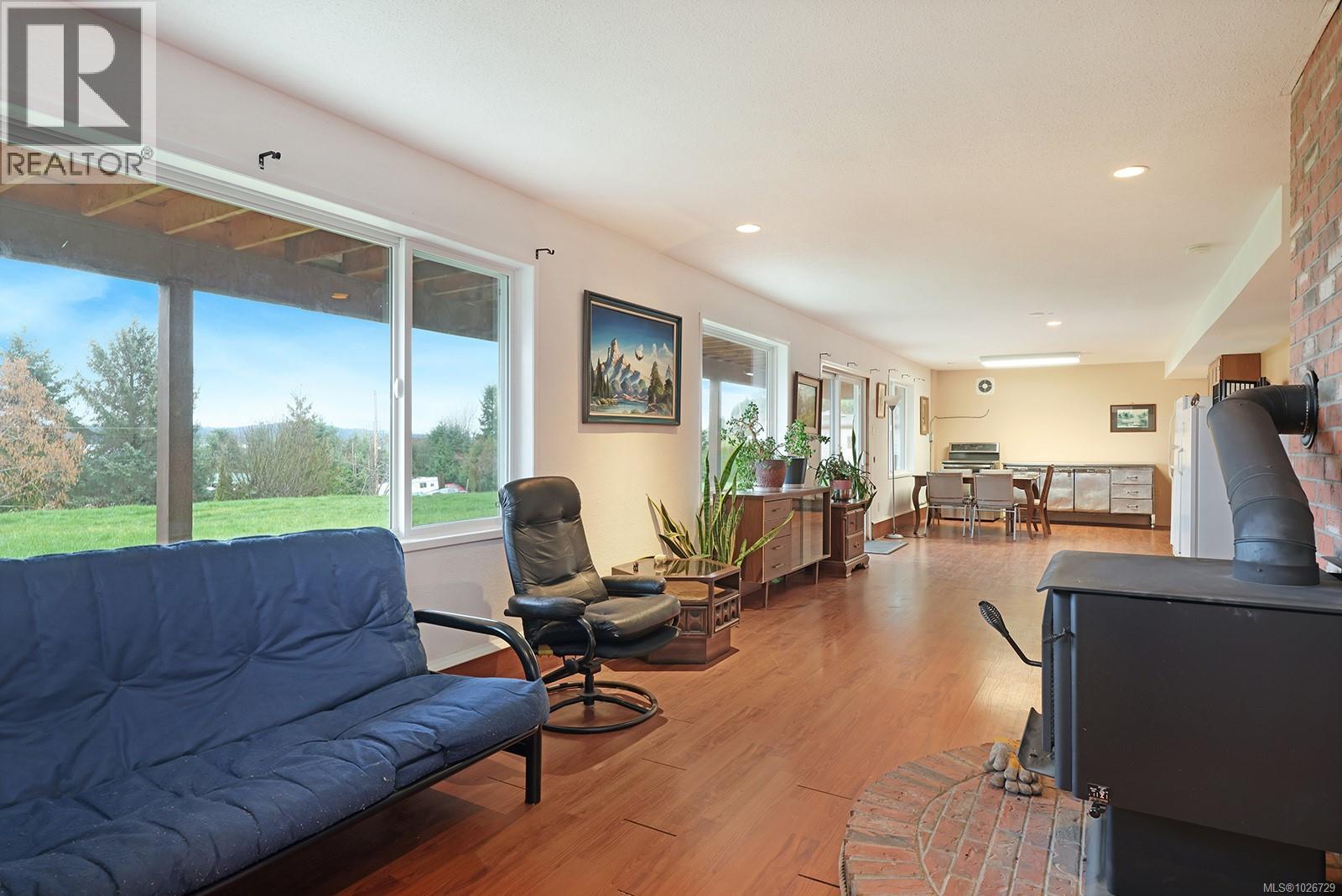 5497 Tappin St, Union Bay, British Columbia V0R 3B0 - Photo 28 - 1026729