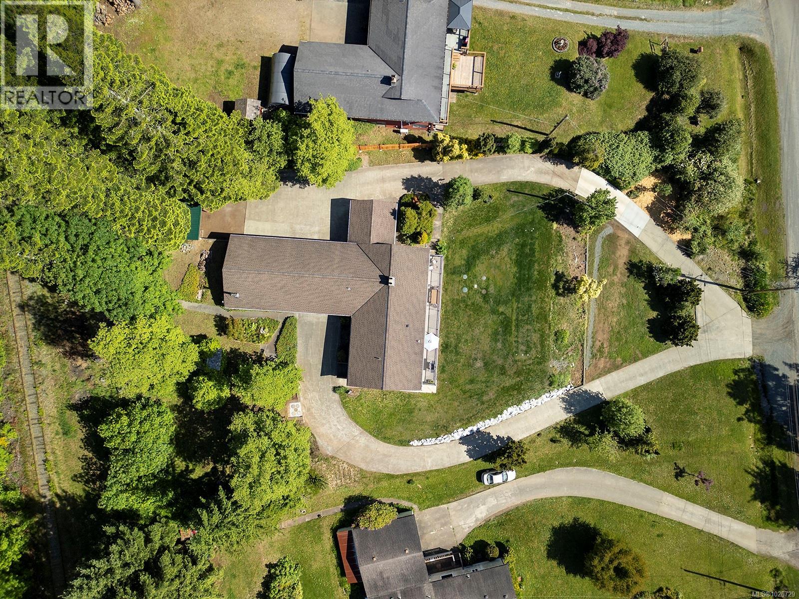 5497 Tappin St, Union Bay, British Columbia V0R 3B0 - Photo 45 - 1026729