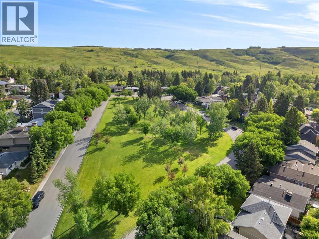 111 Cambrian Drive Nw, Calgary, Alberta  T2K 1P5 - Photo 42 - A2285155